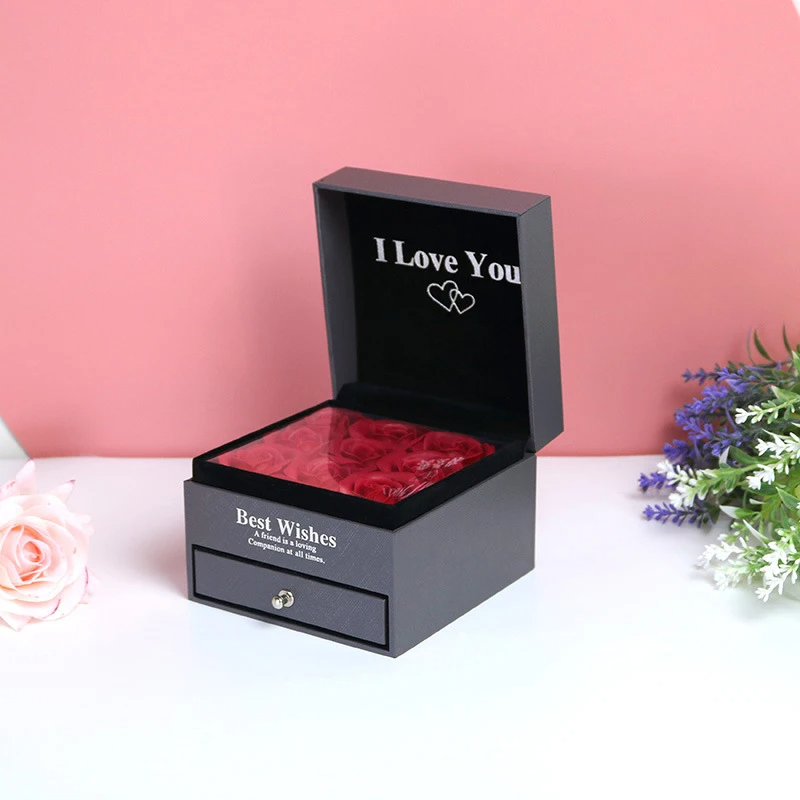 Romantic Rose Gift Box with Pendant